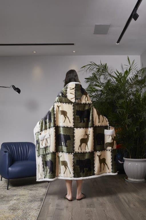 Checker Forest Green Wearable Throw