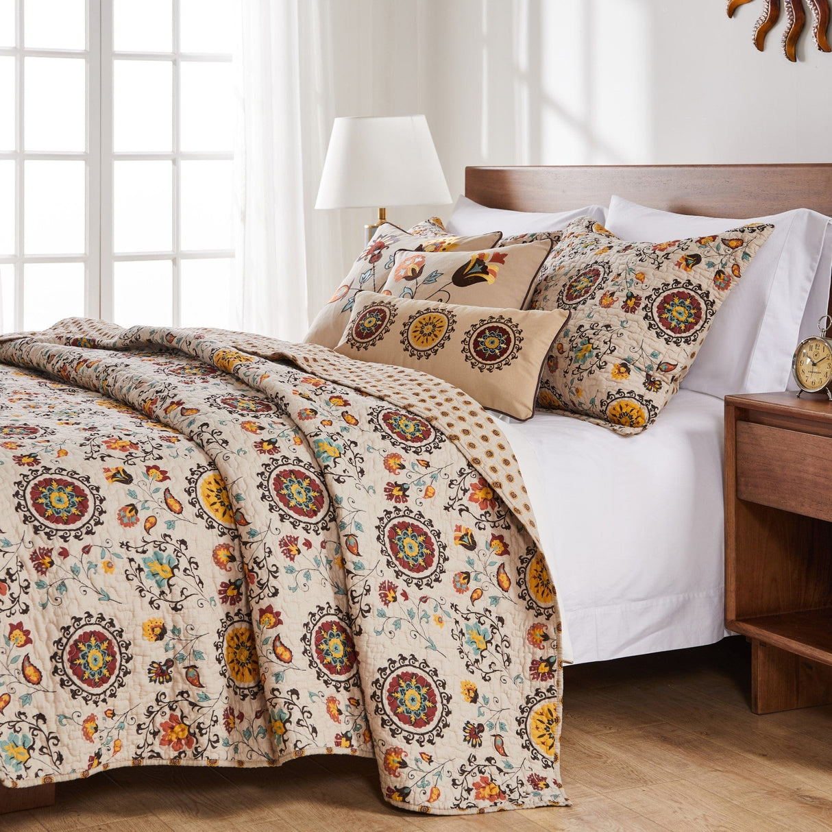 Andorra Nights Quilt Set