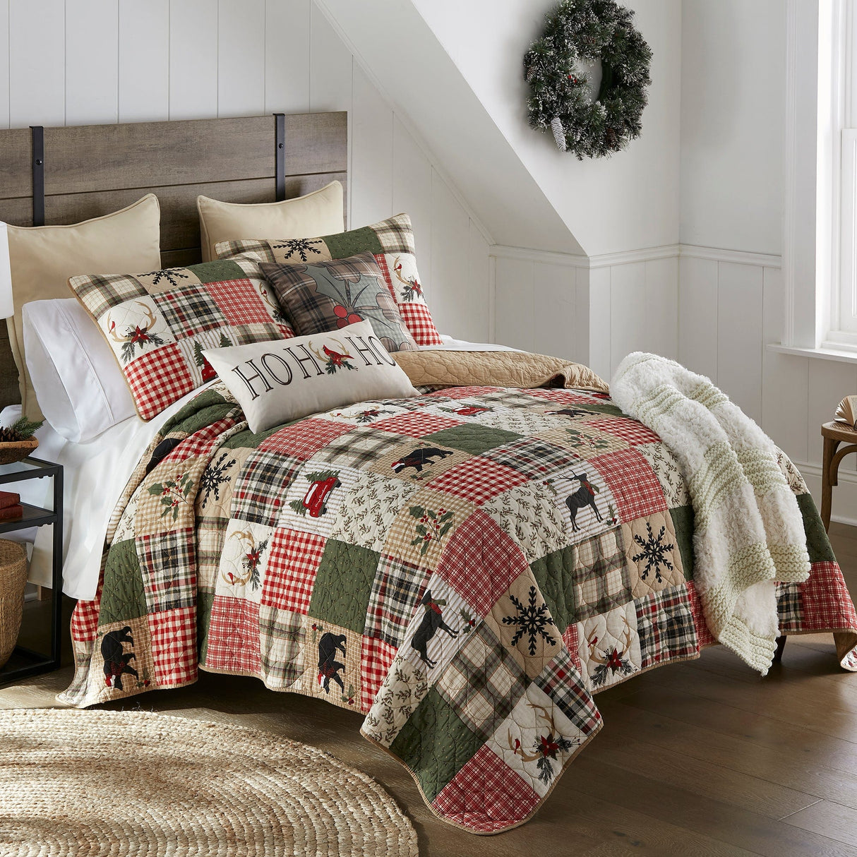 Yuletide Plaid Quilt Set