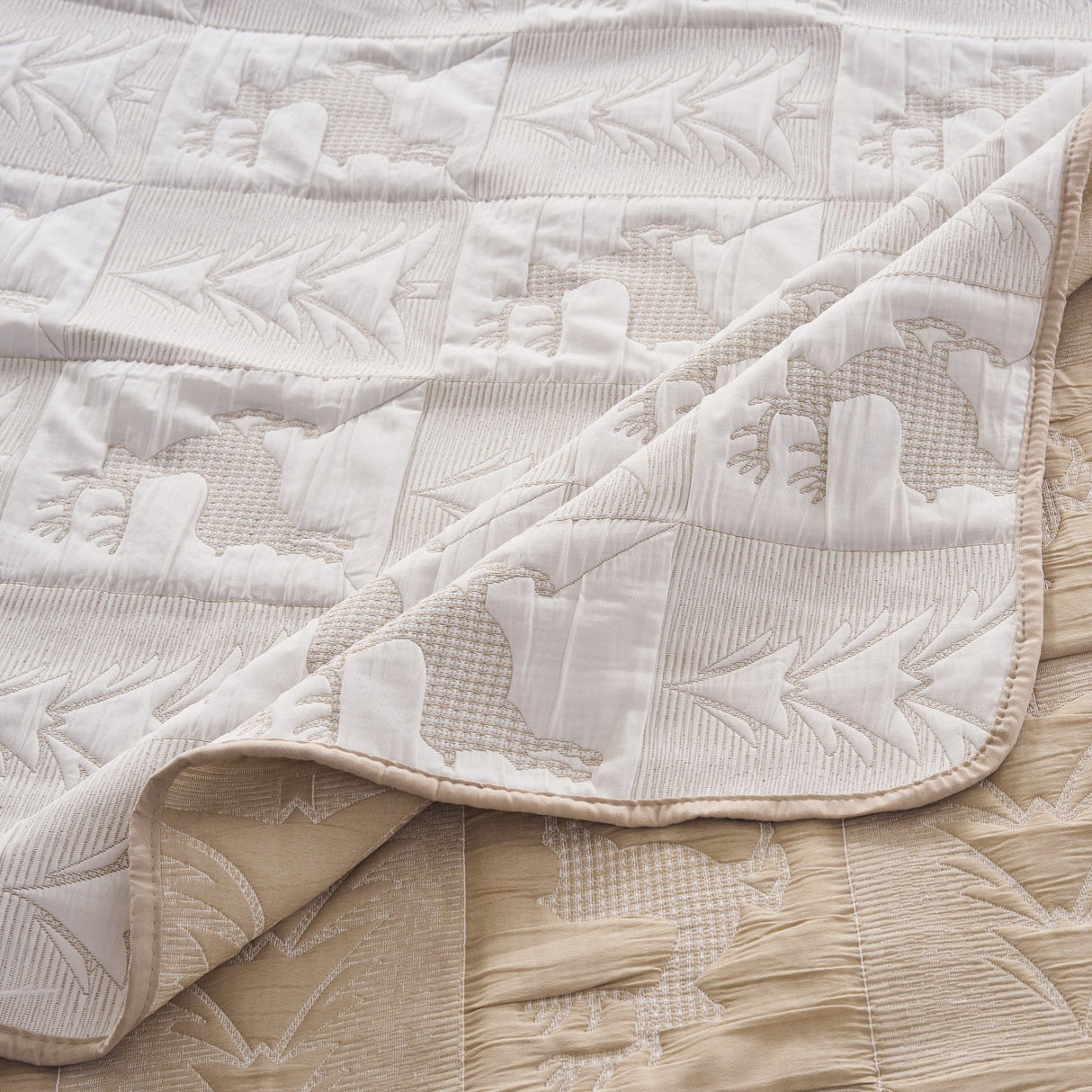 Reindeer Snow Coverlet Set