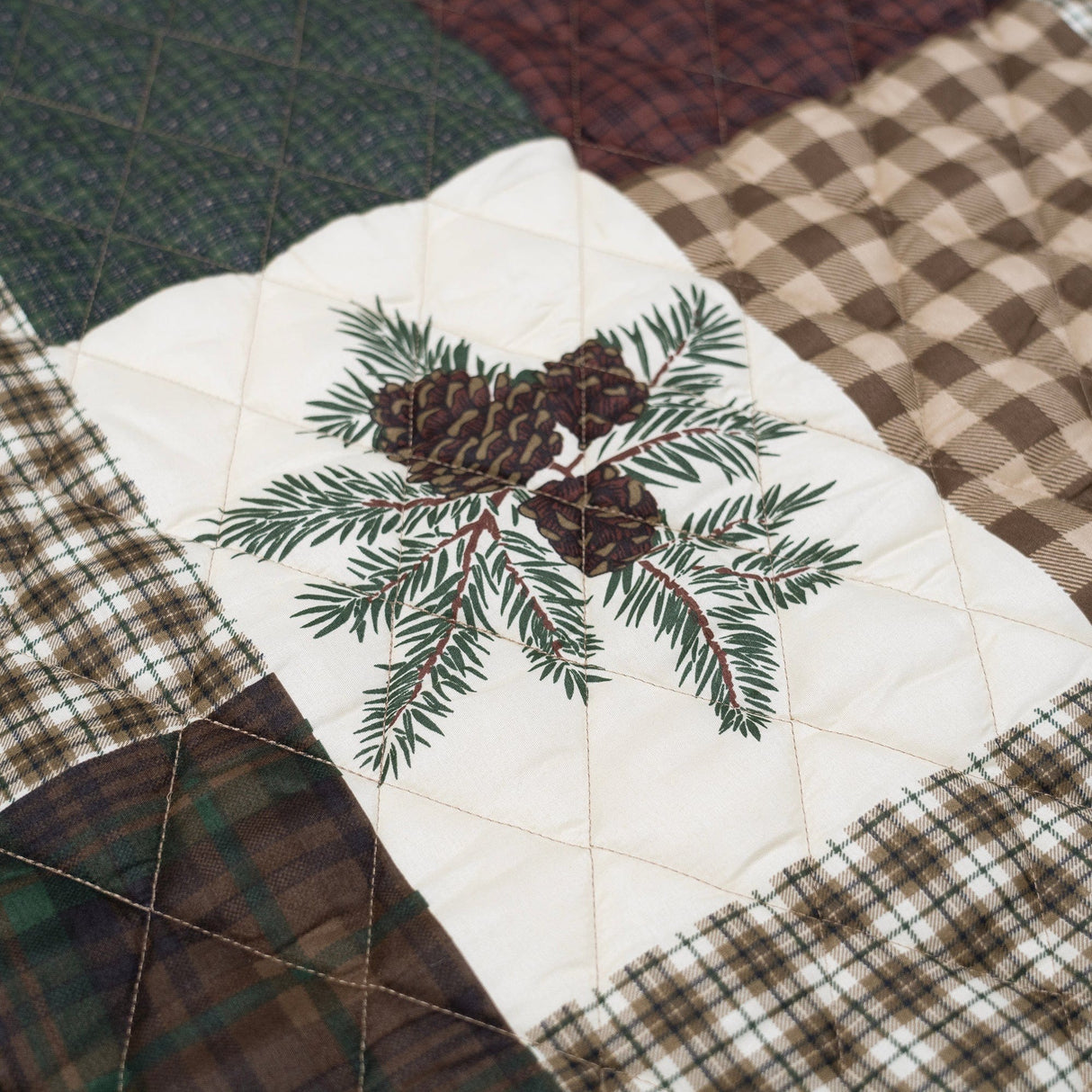 Alpine Plaid Quilt Set