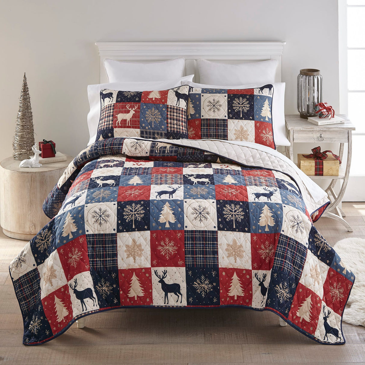Holiday Patch Quilt Set