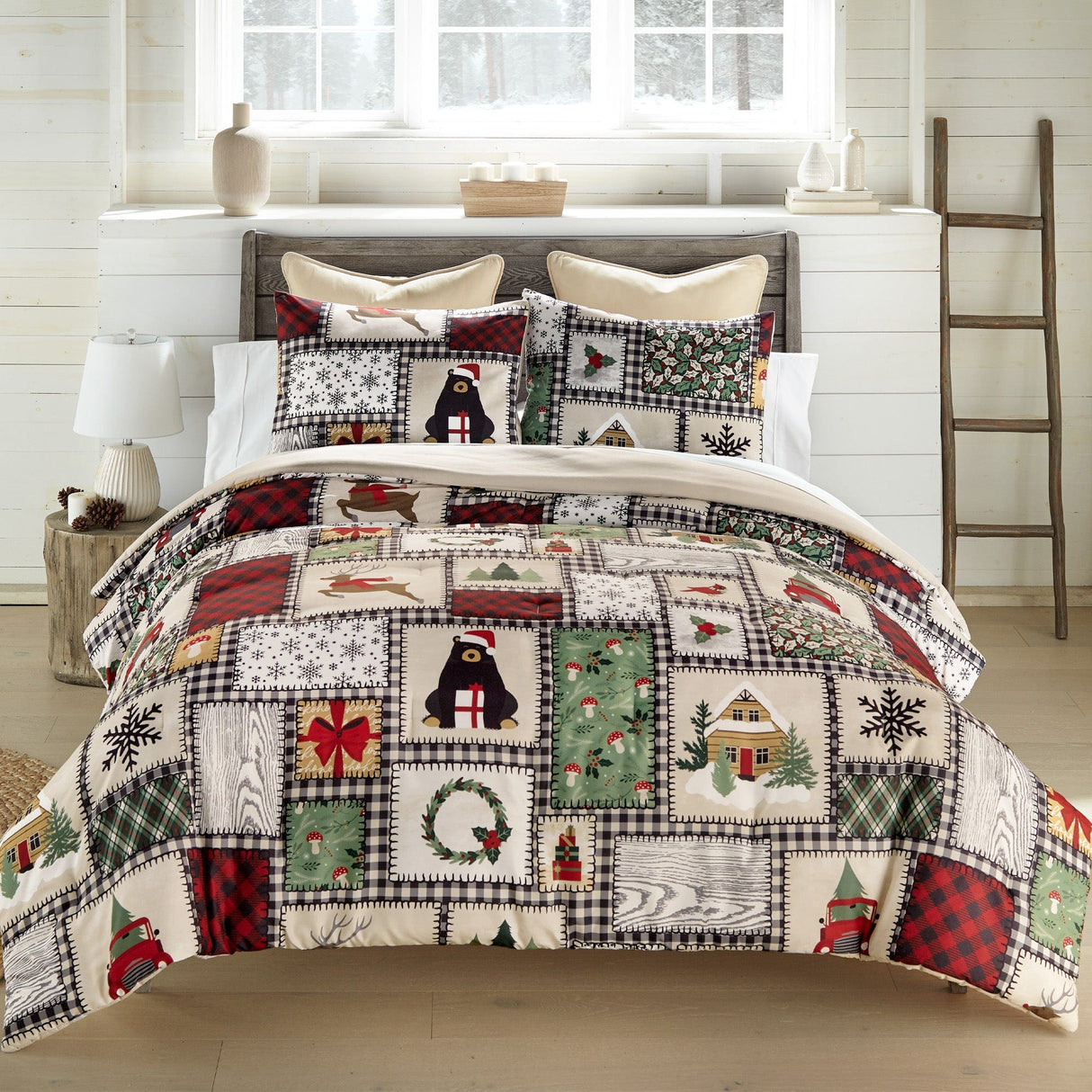Holiday Cottage Comforter Set