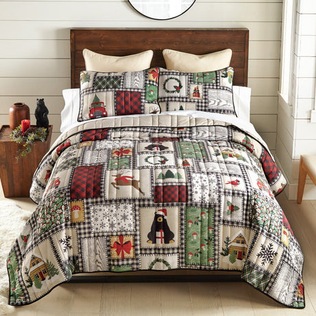 Holiday Cottage Quilt Set