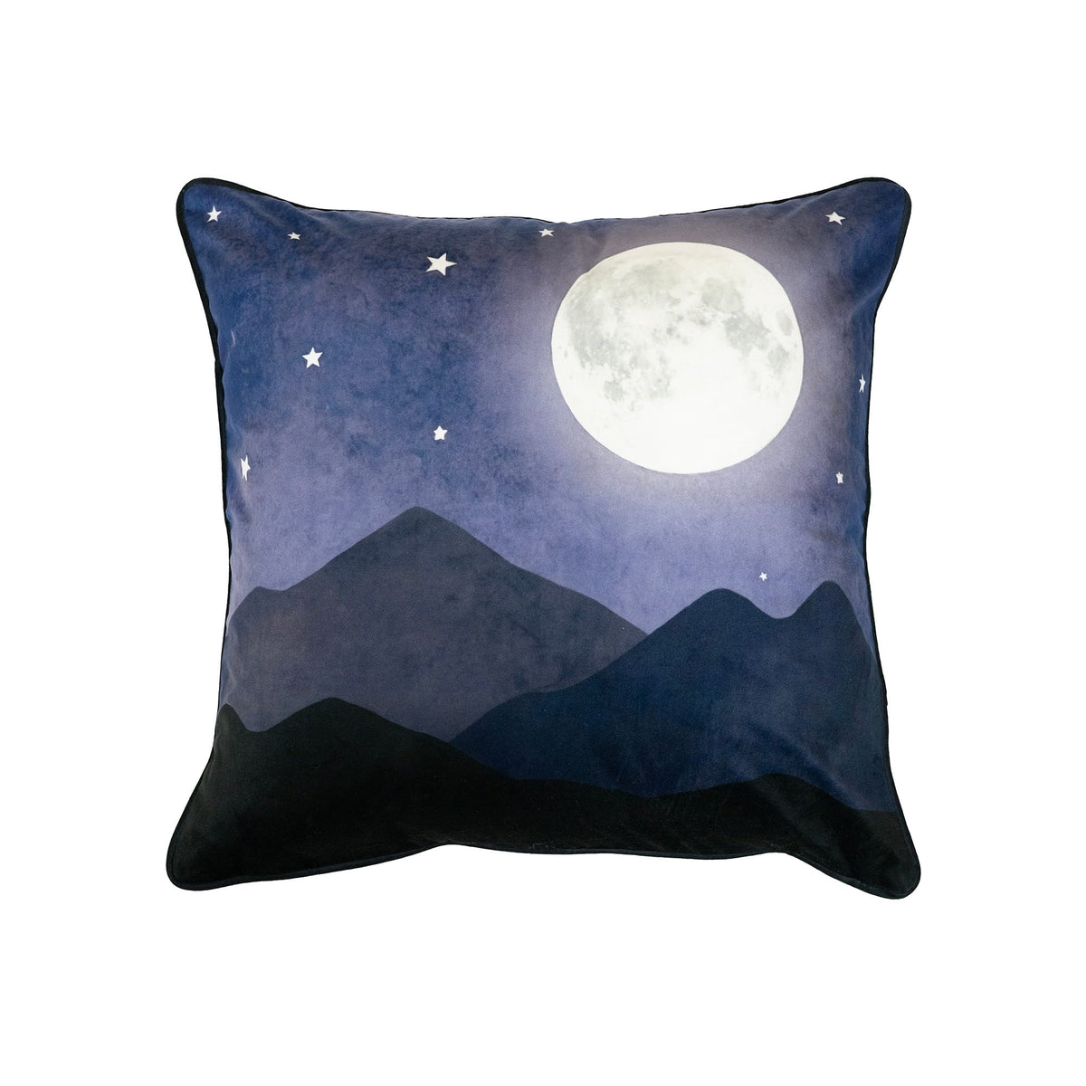Wildlife Gathering Pillow Set