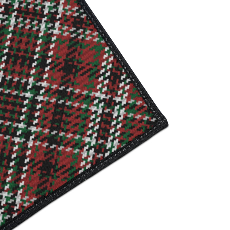 Black Green Plaid Tartan Round Rug main image 1