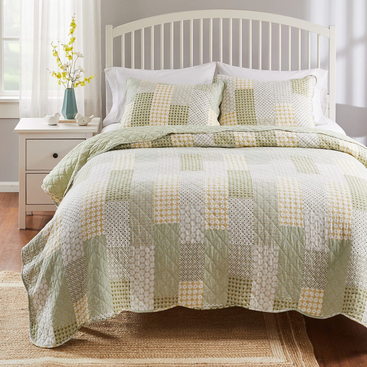 Sage Patch Quilt Set