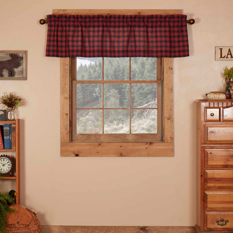 Durango 60" Plaid Valance
