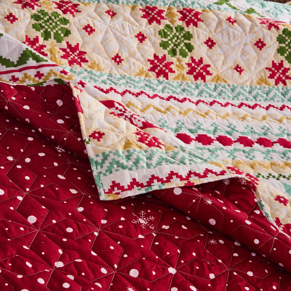 North Pole Quilt Set