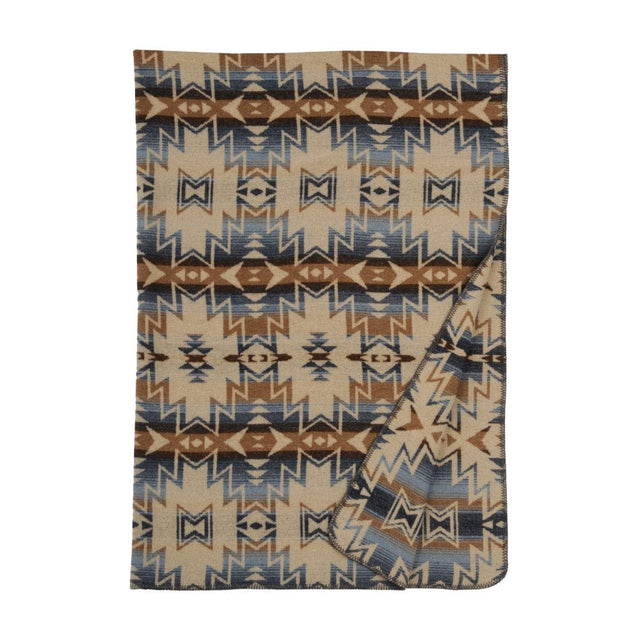 Cascada Throw