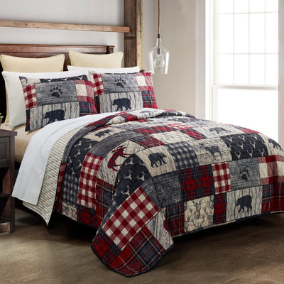 Wildlife Squares Quilt Set