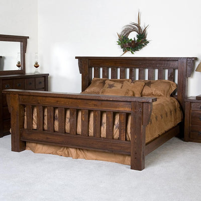 Caldwell Brook Pine Island Barnwood Bed